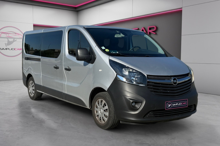 OPEL VIVARO COMBI